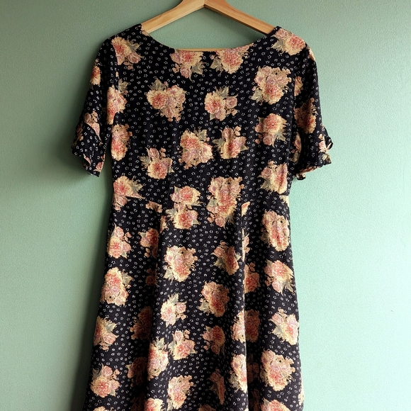 90s rayon floral dress with flutter sleeves size M - Picture 3 of 4
